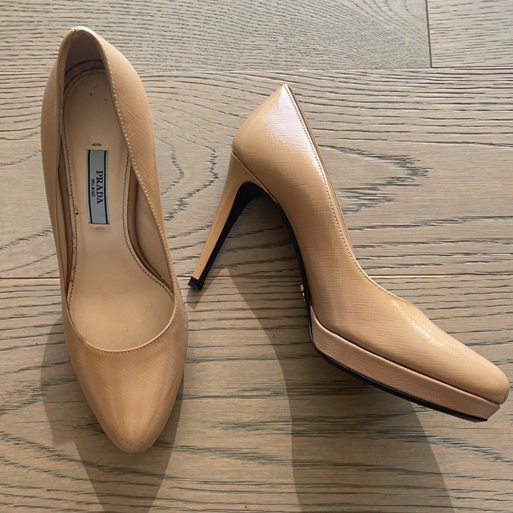 Prada classic platform pumps